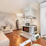 Lägenhet Oasi Mezzofanti - Duomo, Citta Studi & Aeroporto Linate Milano