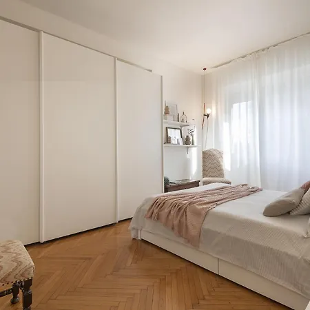 Апартаменты Oasi Mezzofanti - Duomo, Citta Studi & Aeroporto Linate